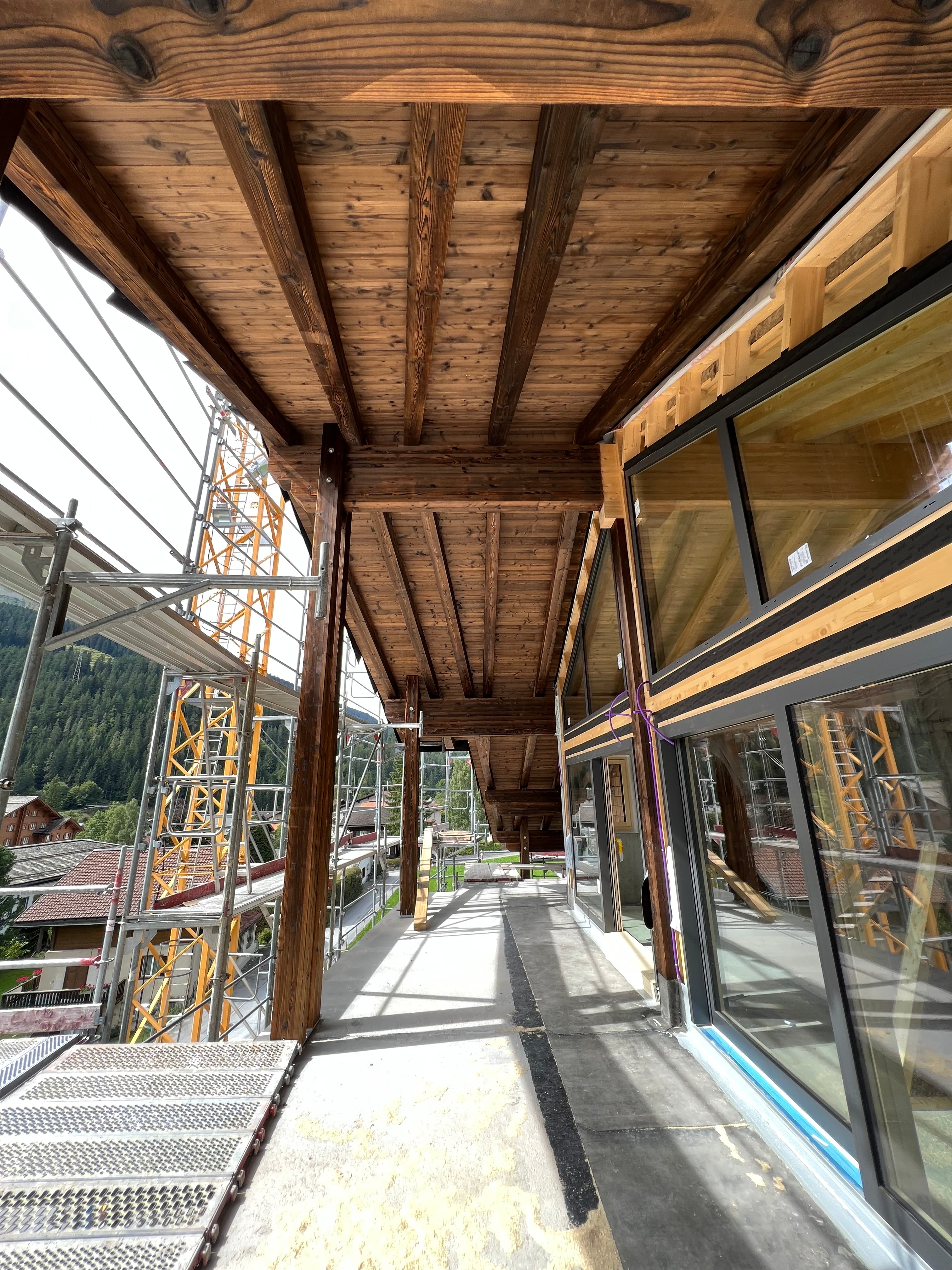 Dachstuhl MFH Seris Sardasca, Klosters - Holzbauplanung, Devisierung